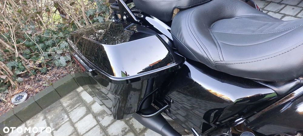 Harley-Davidson Touring Road King - 15