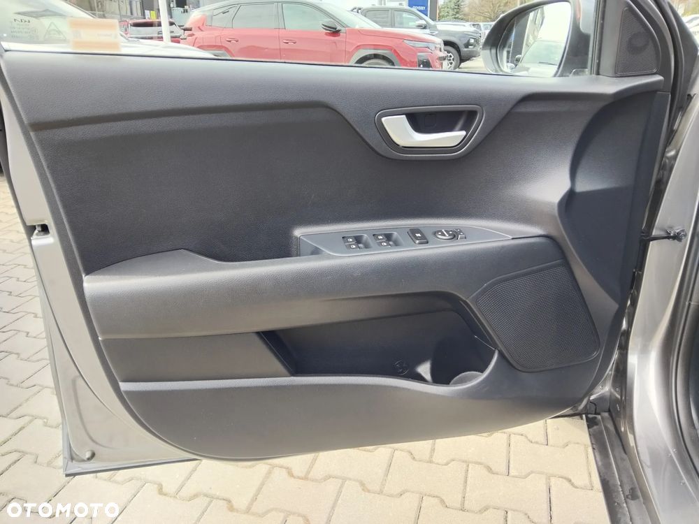 Kia Stonic 1.0 T-GDI M - 18