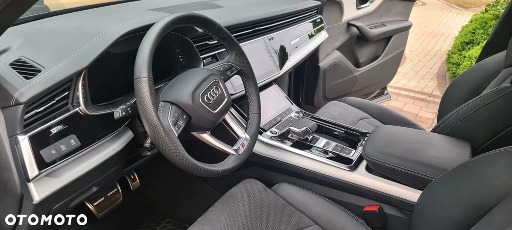 Audi Q7 - 9