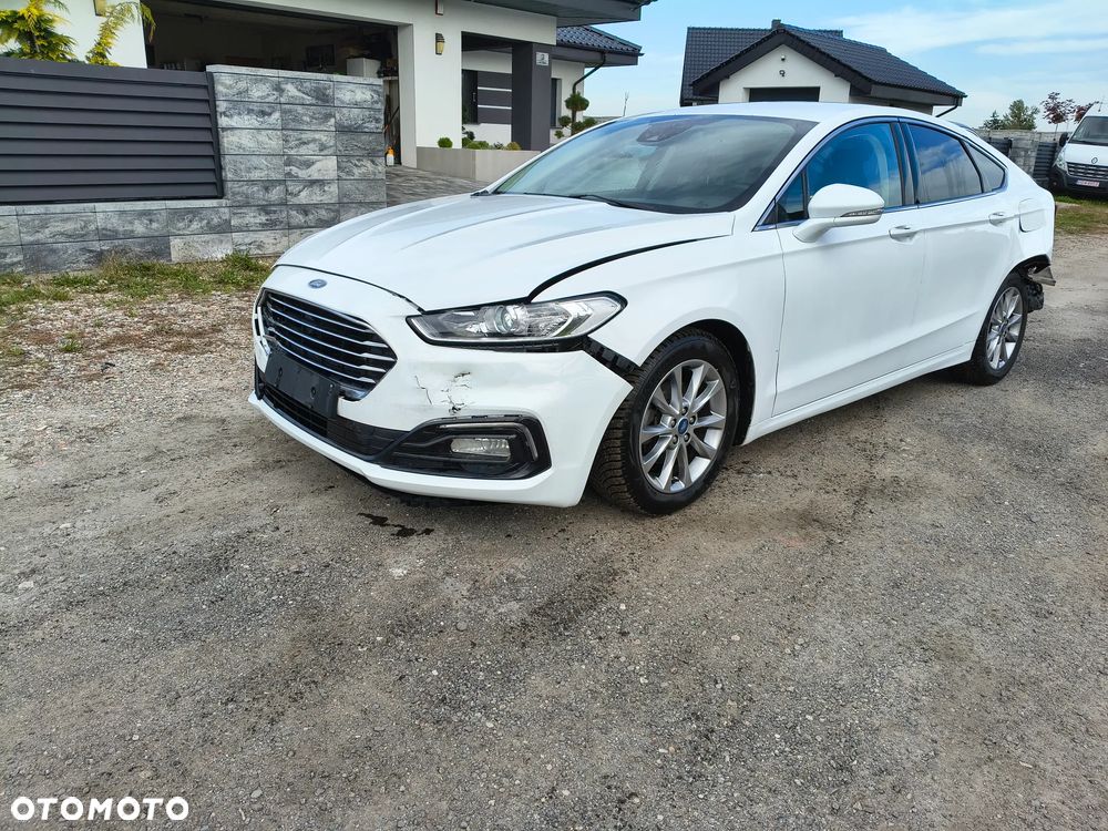 Ford Mondeo - 9