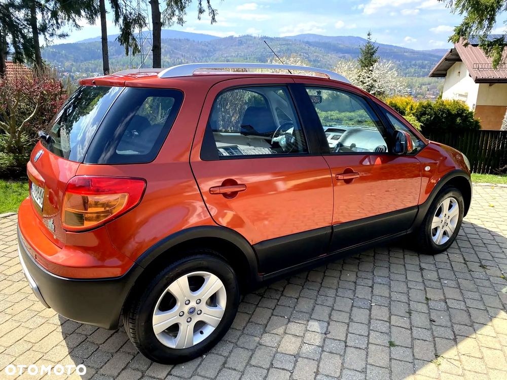 Fiat Sedici 1.6 16V 4x4 Emotion - 4