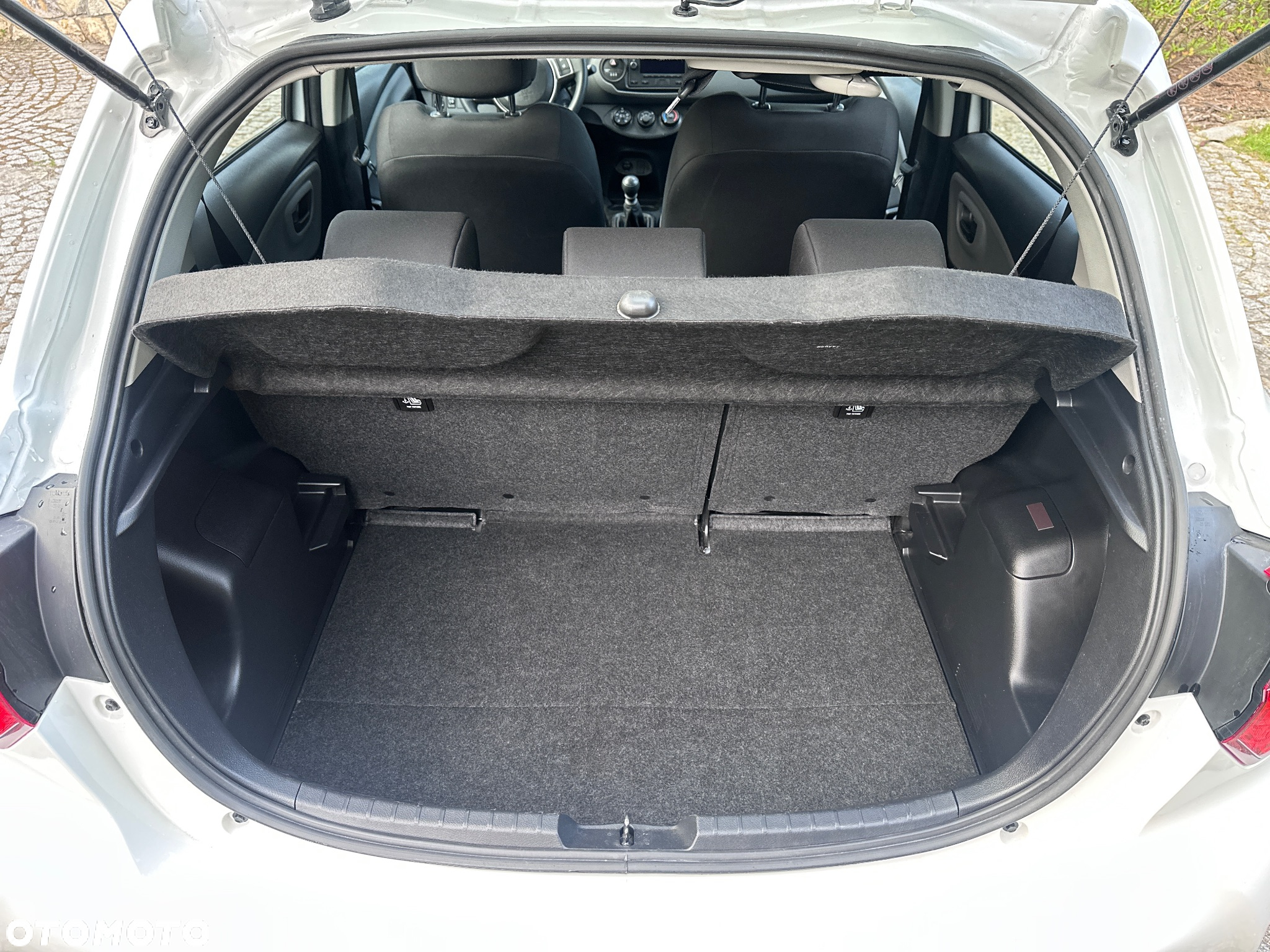 Toyota Yaris - 9