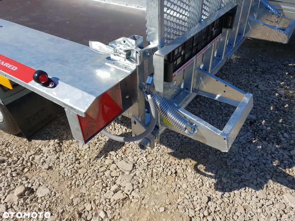 TEMARED BUILDER 3015/2 2,7T pod minikoparkę - 8