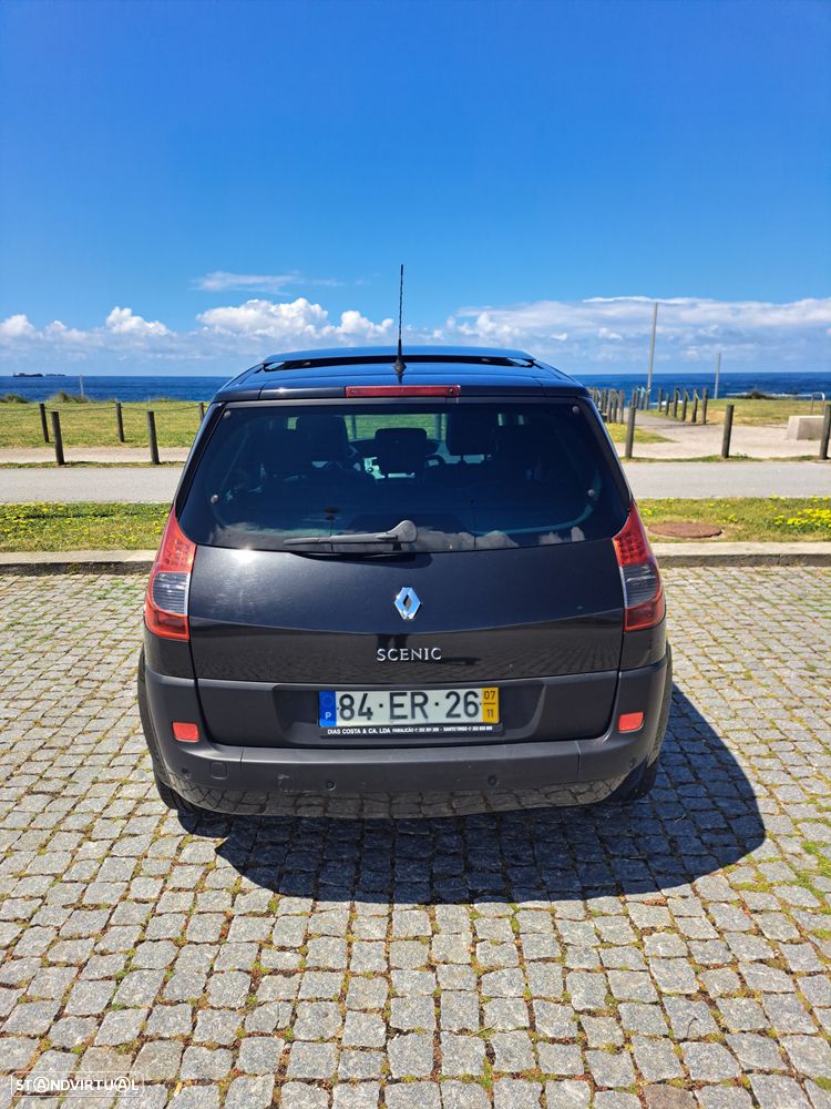 Renault Scénic 1.5 dCi Dynamique S - 3