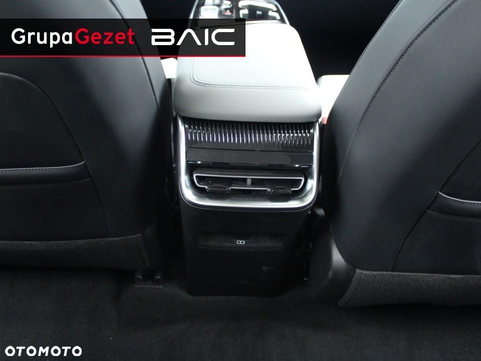BAIC 5 Beijing 1.5T Business DCT - 10