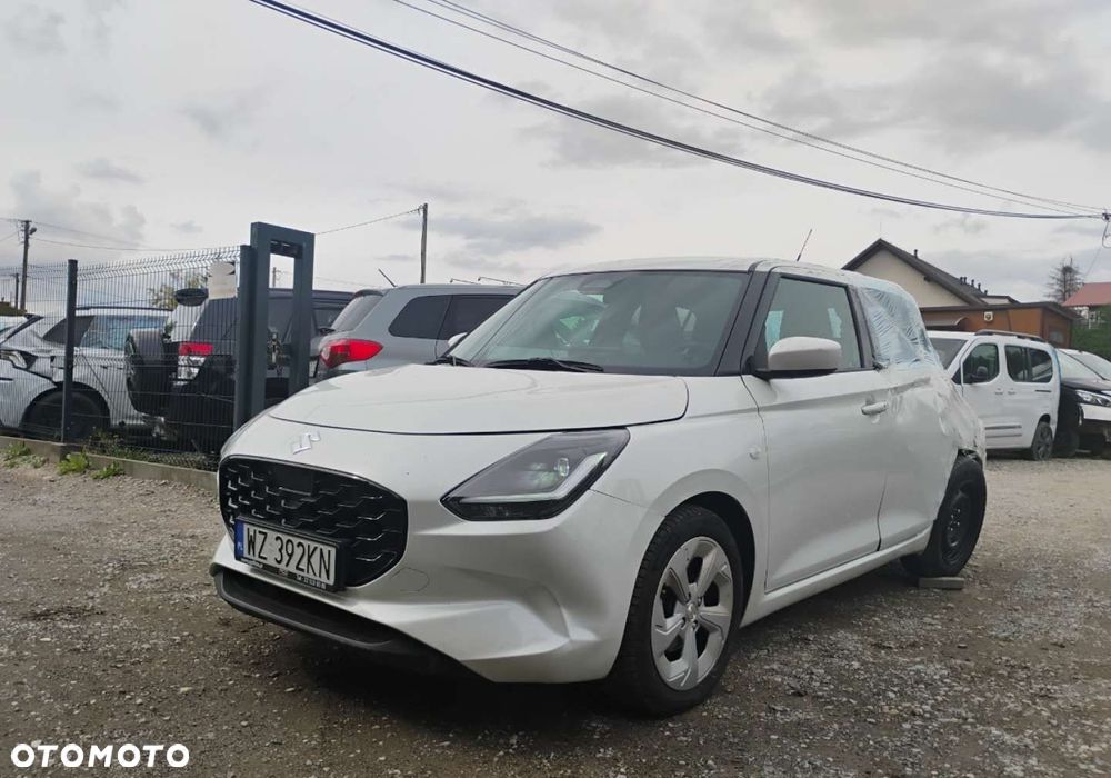 Suzuki Swift - 3