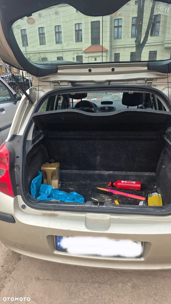 Renault Clio 1.2 16V Rip Curl - 4