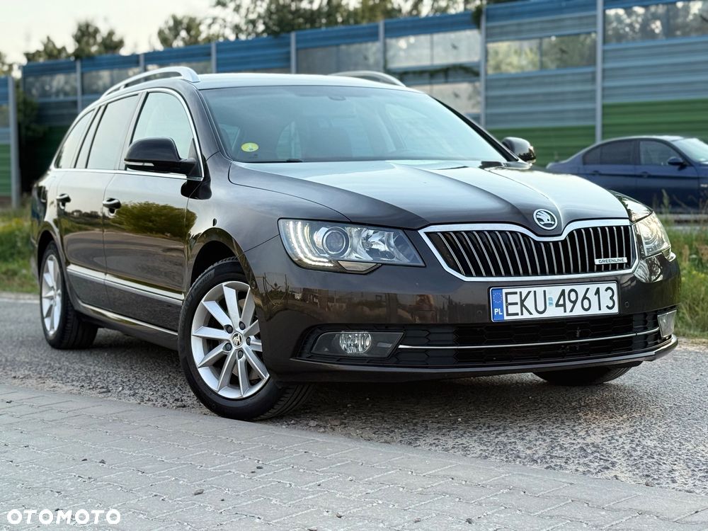 Skoda Superb 1.6 TDI GreenLine - 15