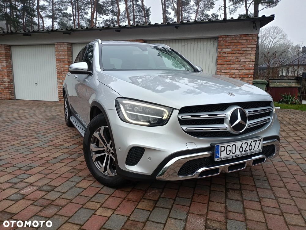 Mercedes-Benz GLC - 4