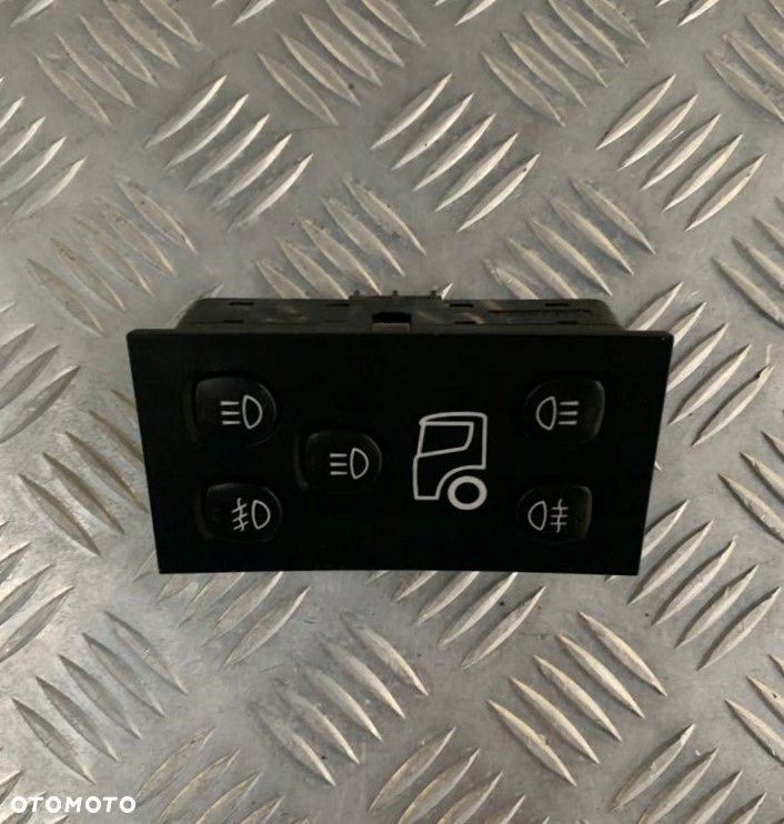 PANEL WŁĄCZNIK HALOGENÓW SWIATEŁ SCANIA R 0431601 - 1