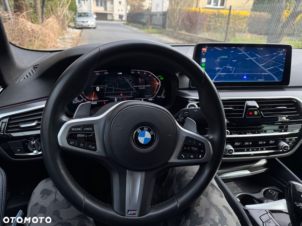 BMW Seria 5 518d M Sport sport - 17