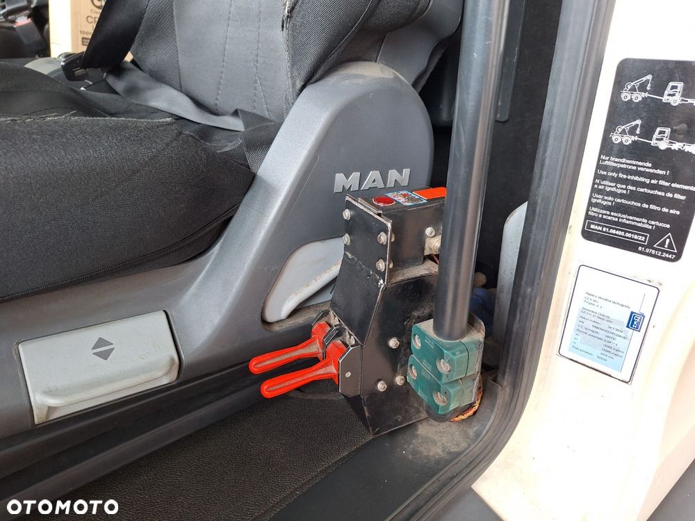 MAN Tgl 8.180 4X2 Bb + Hr - 15