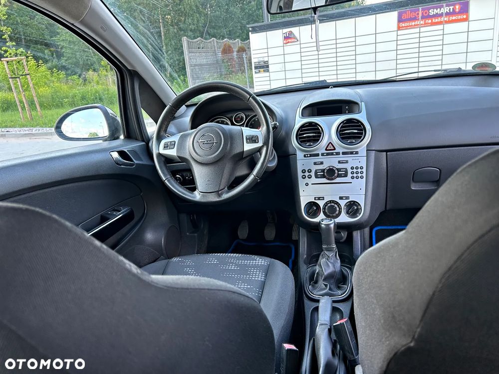 Opel Corsa 1.4 16V Graphite - 3