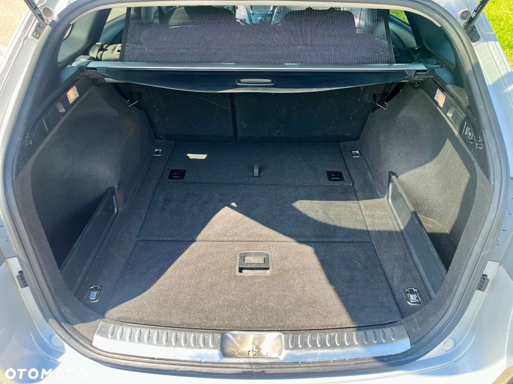 Hyundai i40 Kombi 1.7 CRDi Premium - 29