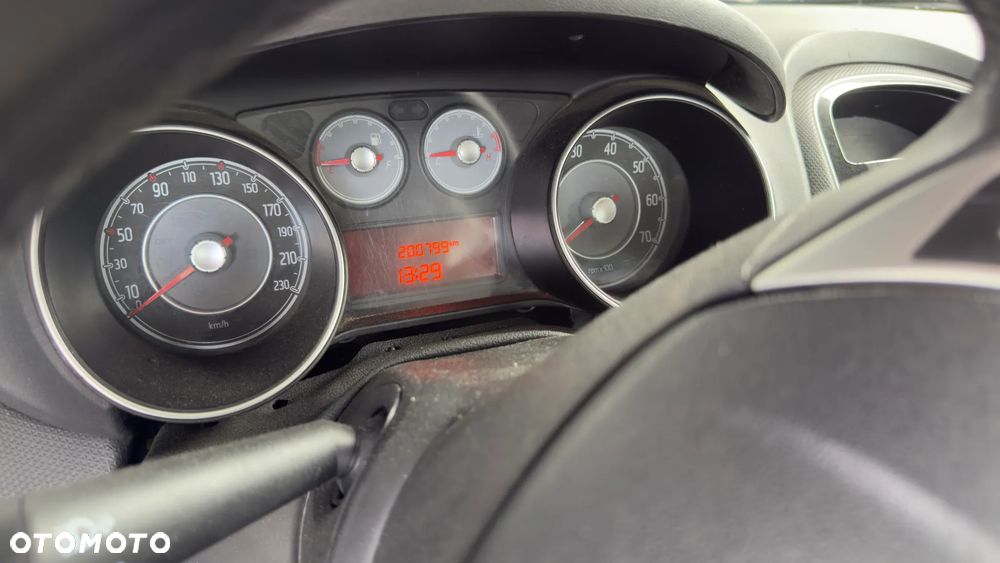 Fiat Punto - 7