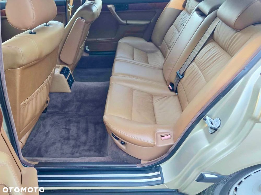 BMW Seria 7 750iL - 11