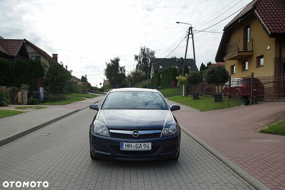 Opel Astra GTC 1.4 Edition - 10