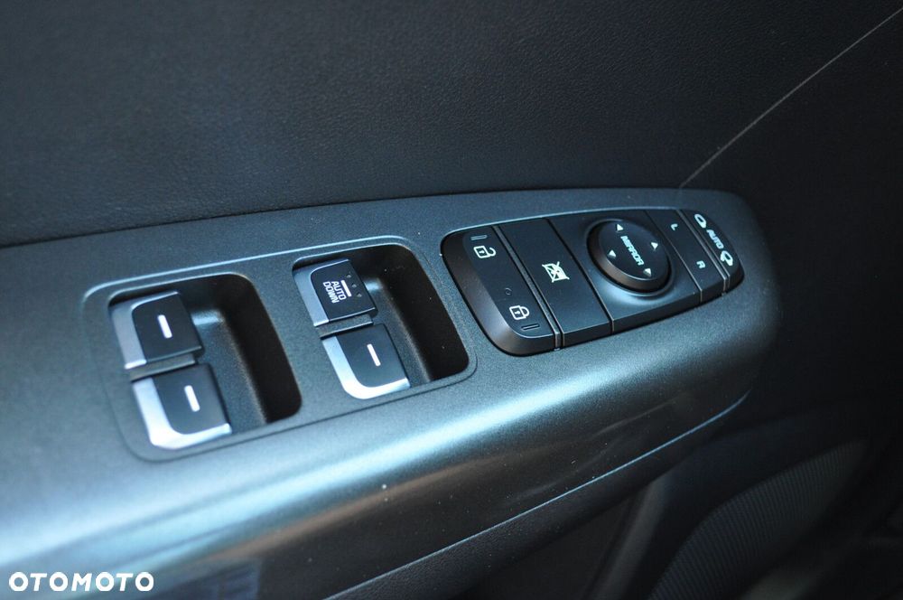 Kia Sportage - 17