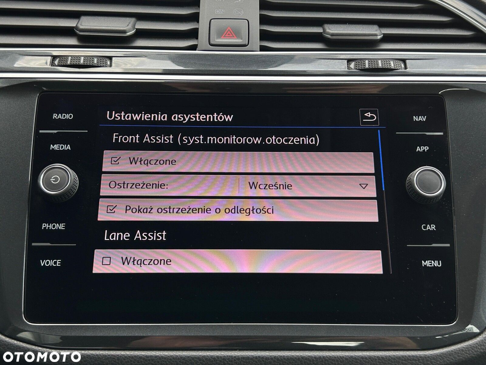Volkswagen Tiguan 1.5 TSI EVO Active - 28