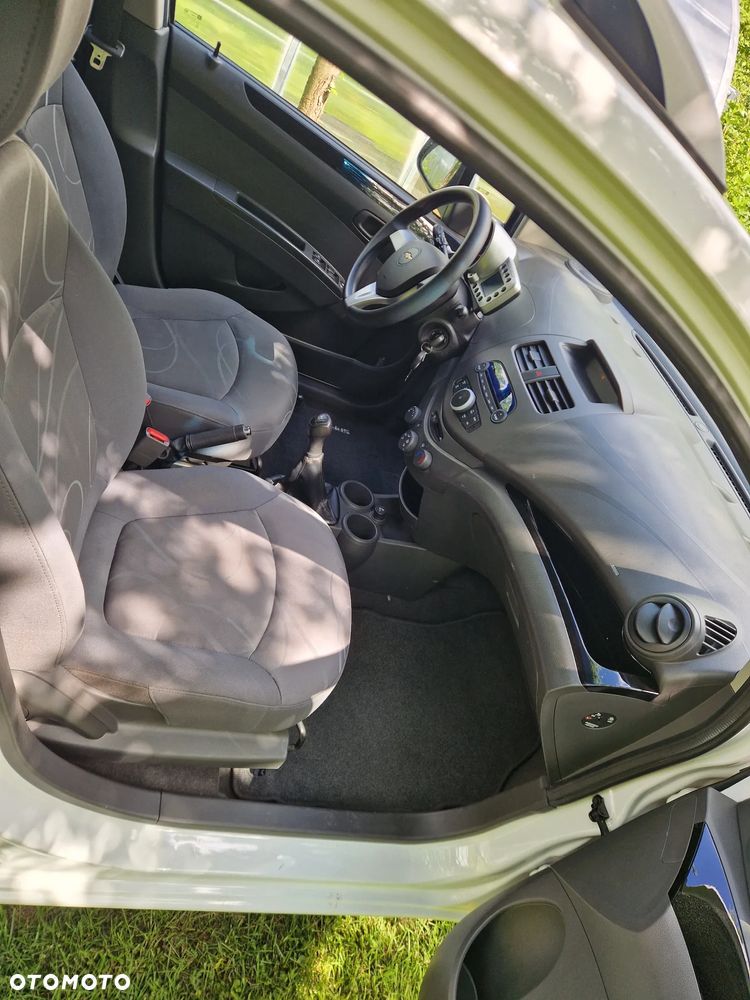 Chevrolet Spark 1.0 - 7