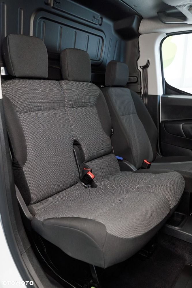 Toyota Proace City - 21