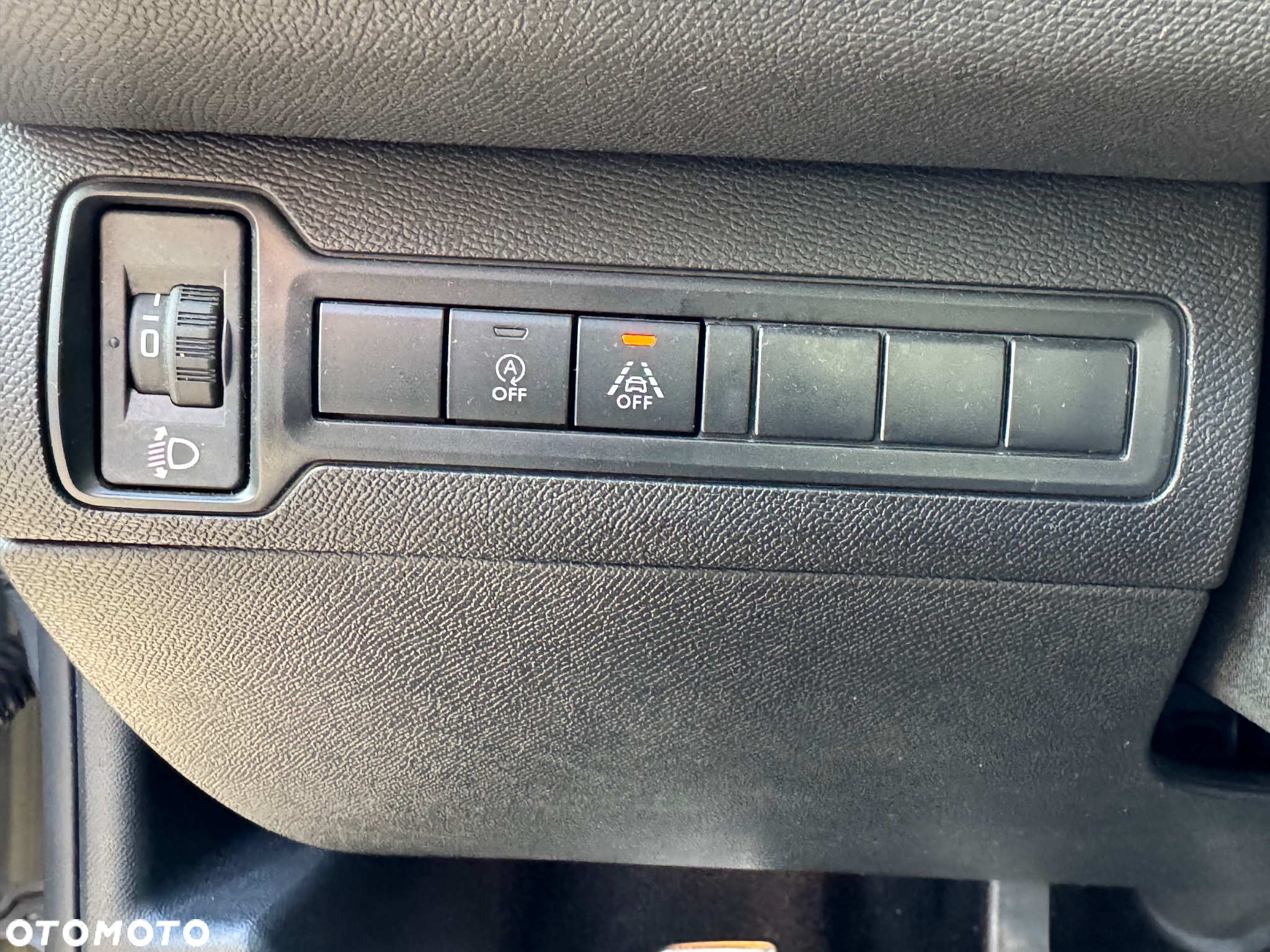 Peugeot 308 SW BlueHDi 130 Stop & Start Allure - 12