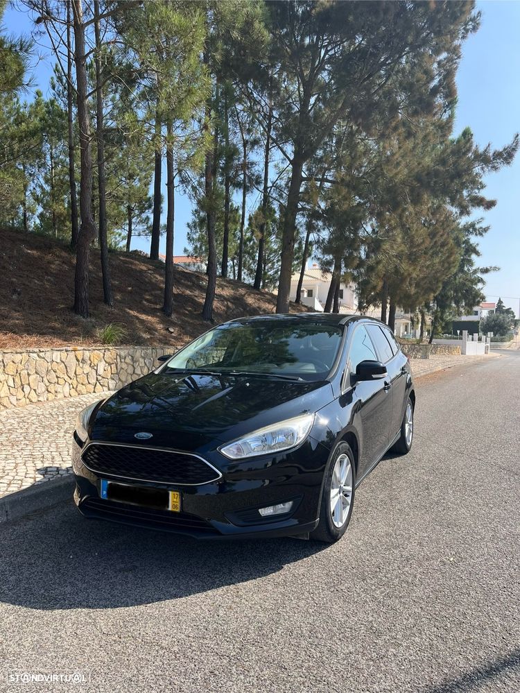 Ford Focus SW 1.0 EcoBoost ST-Line - 17