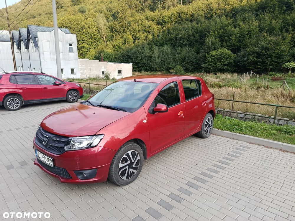 Dacia Sandero 1.2 16V Laureate - 2