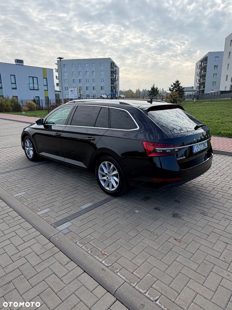 Skoda Superb 2022 photo 3