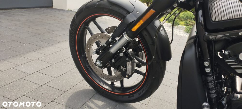 Harley-Davidson V-Rod Night Rod - 11