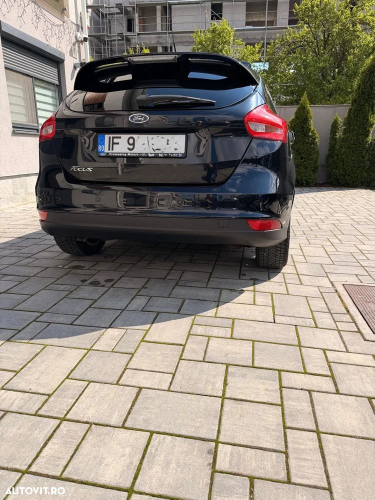 Ford Focus 1.6 TDCI DPF Titanium - 5