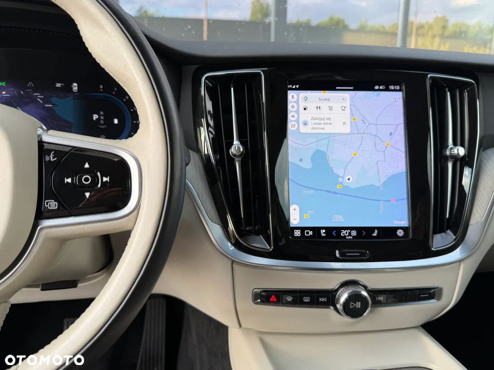 Volvo V60 B3 B Geartronic RDesign - 29
