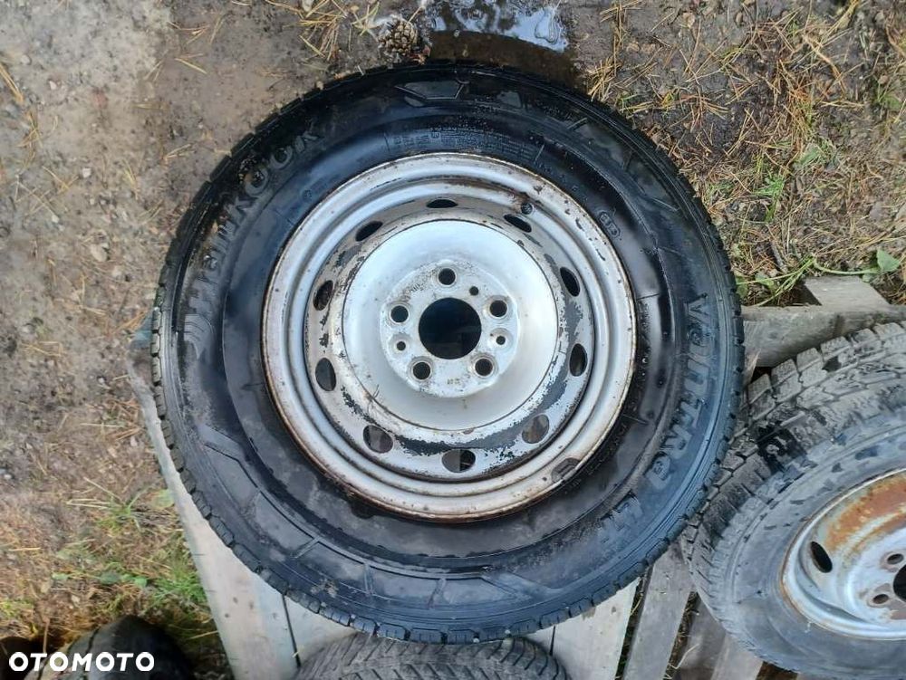 Felga Opona Koło 225 / 70 R 15 C Iveco Daily Mercedes Transit Renault Volkswagen - 9