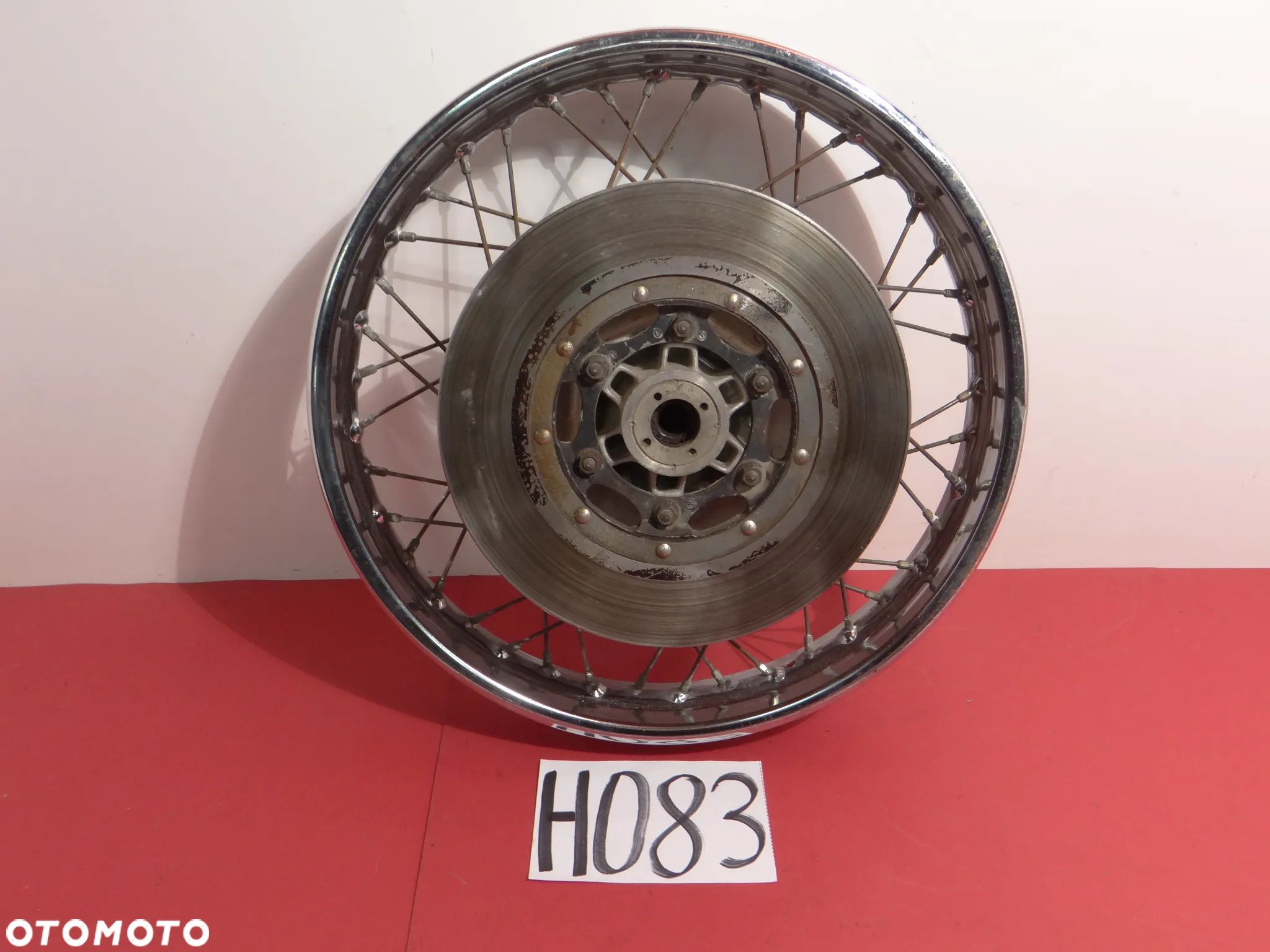 HONDA CB 750 FOUR SUPER SPORT FELGA KOŁO TYŁ TARCZA ZABIERAK ZĘBATKA  H083 - 1