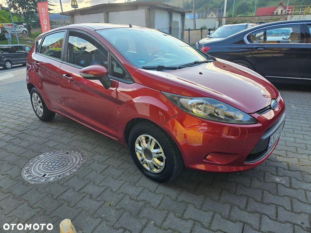 Ford Fiesta 1.25 Ambiente - 2
