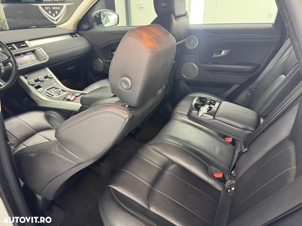 Land Rover Range Rover Evoque - 16