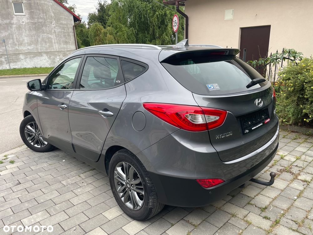 Hyundai ix35 1.7 CRDi 2WD Fifa World Cup Edition - 2
