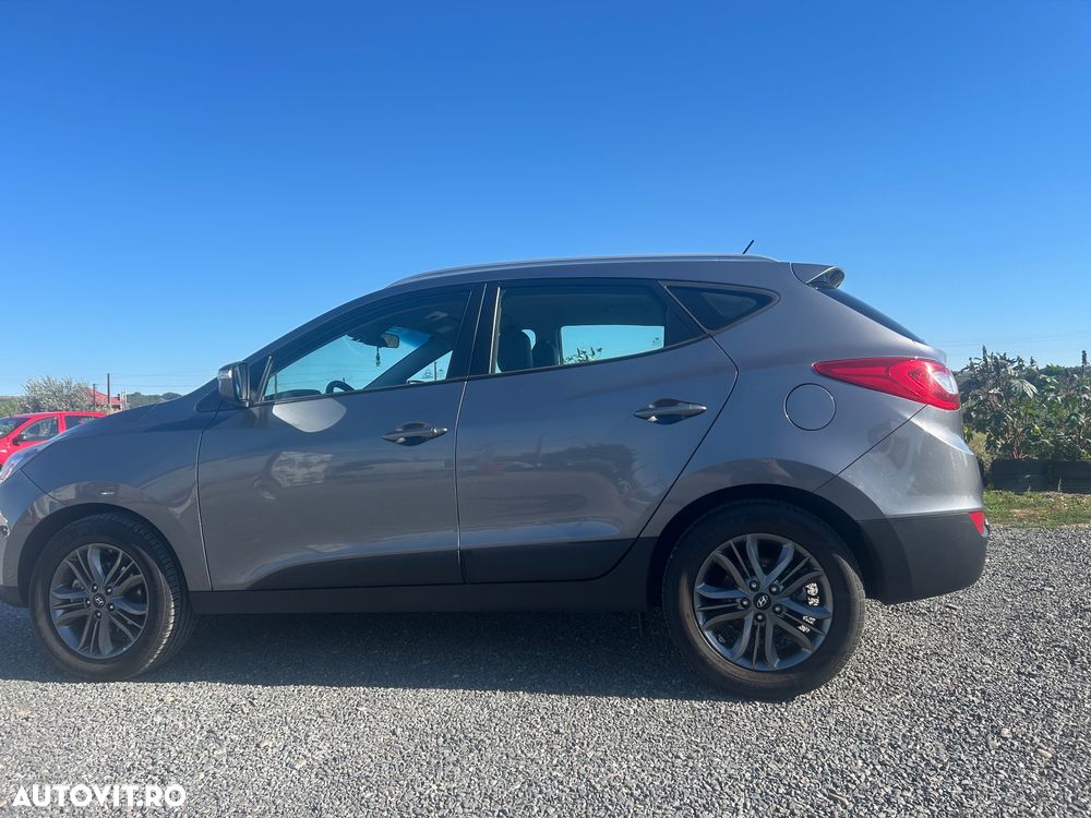 Hyundai ix35 2.0 CRDI 4WD Automatik Trend - 6