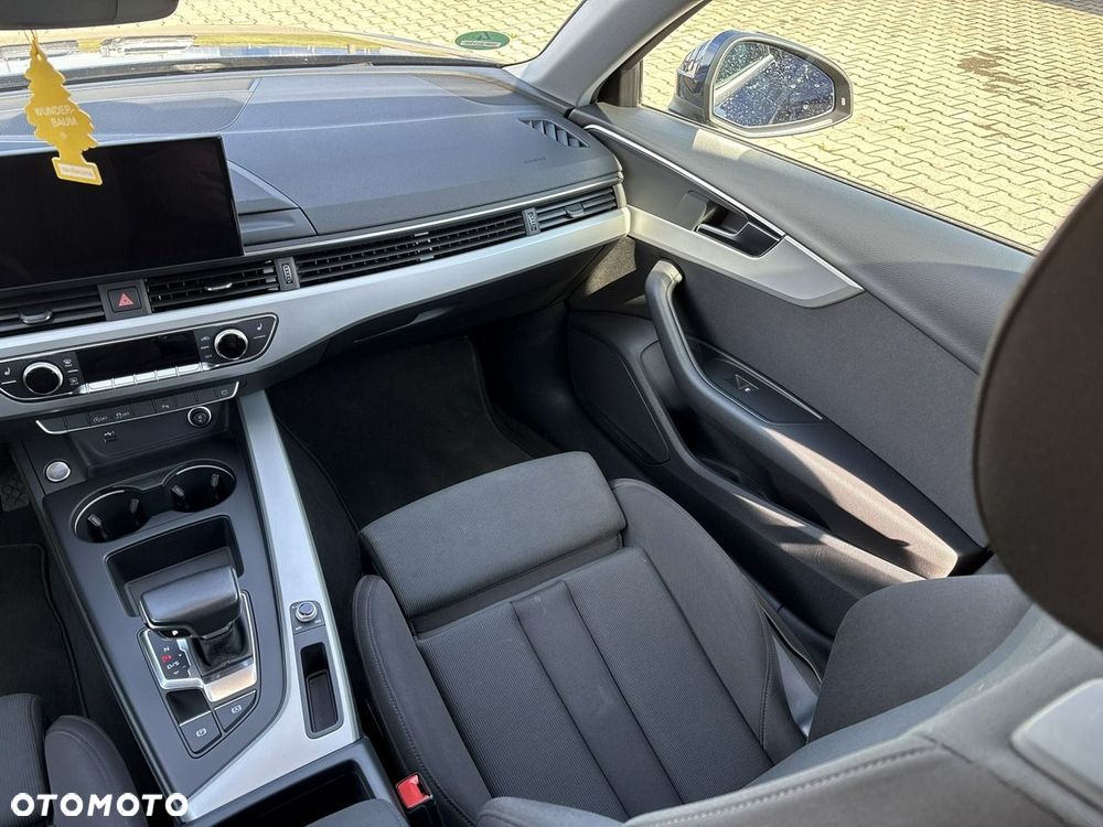 Audi A4 Allroad - 18