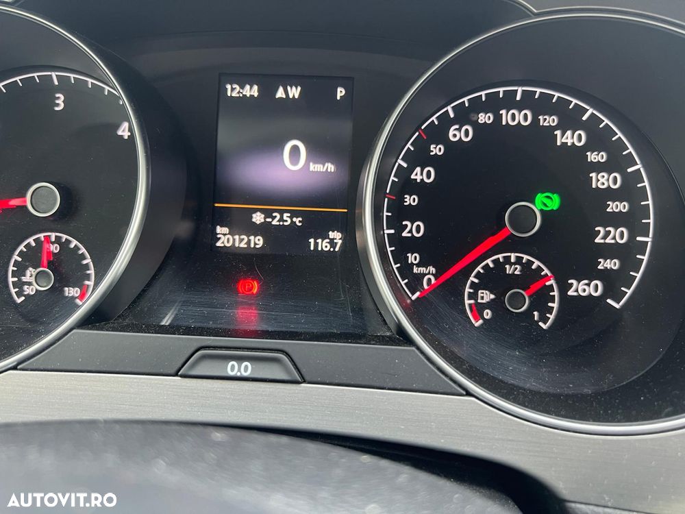 Volkswagen Golf Sportsvan 1.6 TDI DPF DSG BMT Comfortline - 10