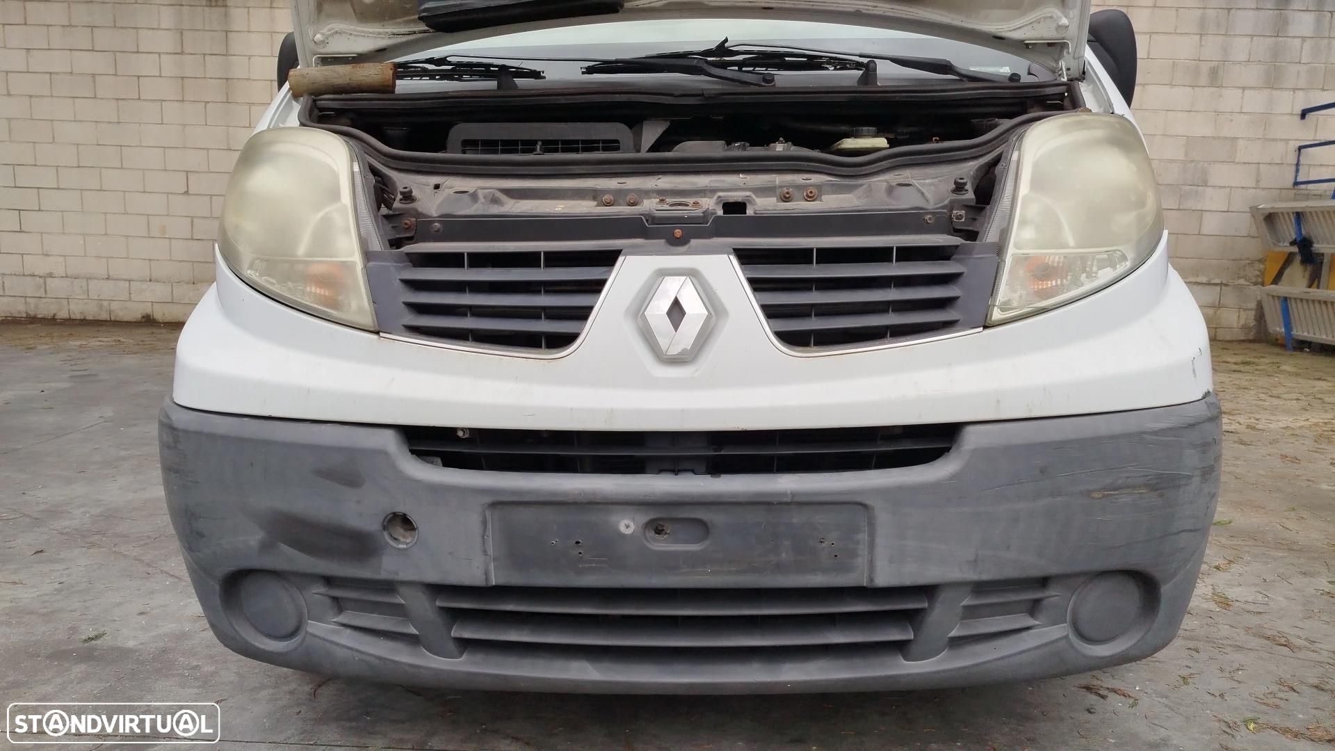 Pára-choques frente RENAULT Trafic II Chassis (EL) - 1