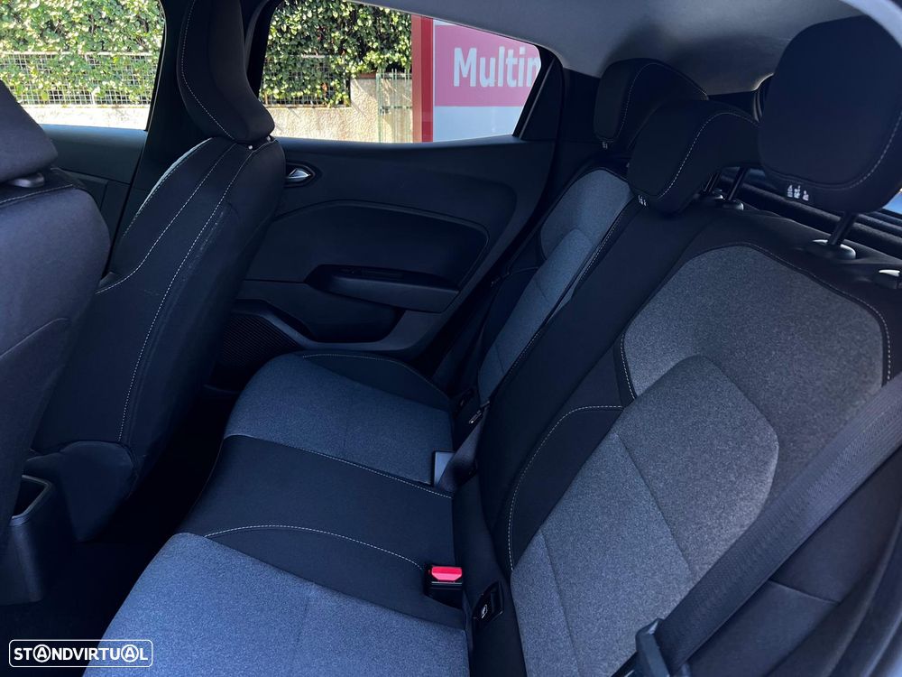 Renault Clio 1.0 TCe Exclusive - 15