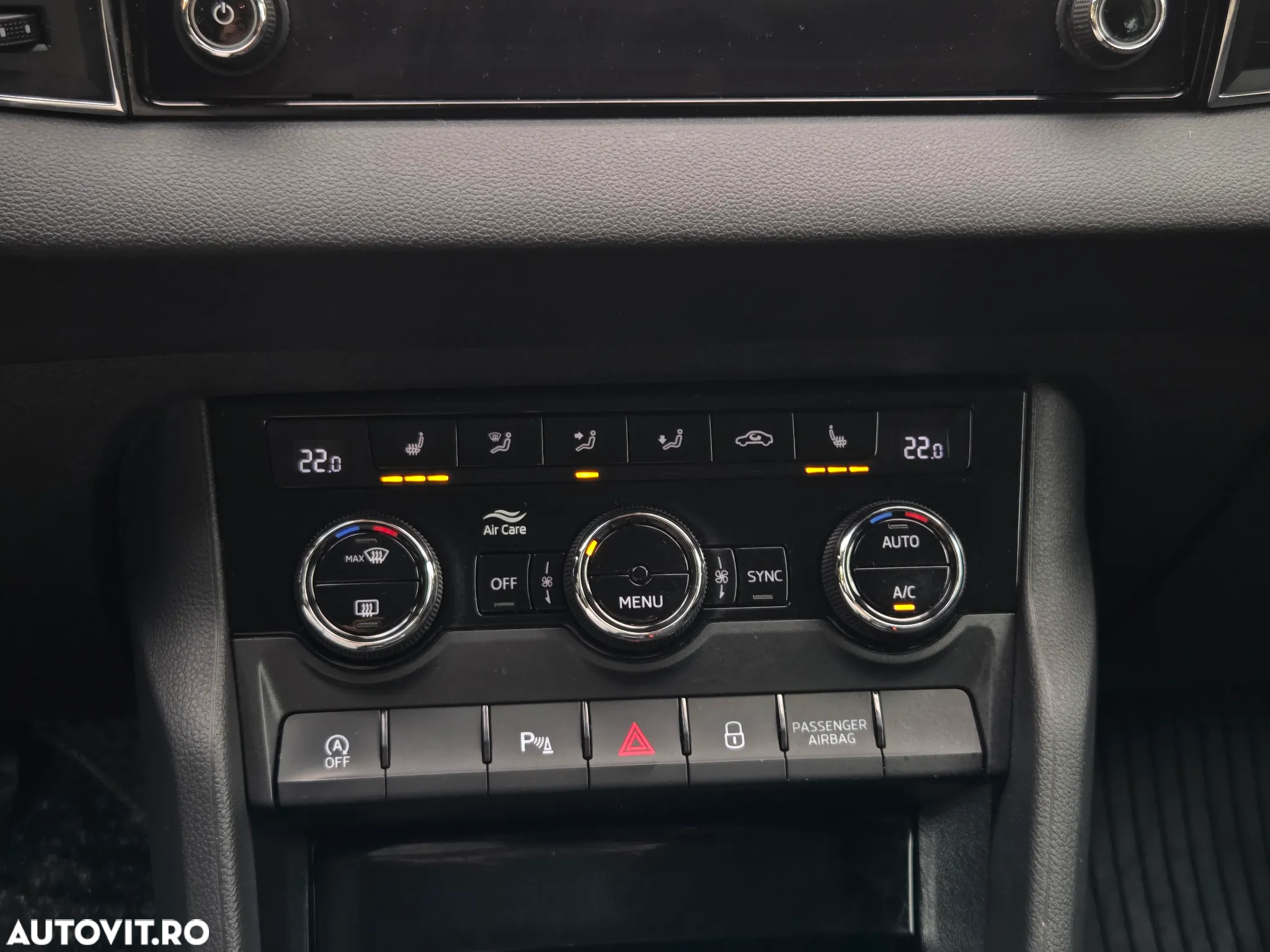 Skoda Karoq 2.0 TDI 4X4 DSG Sportline - 13