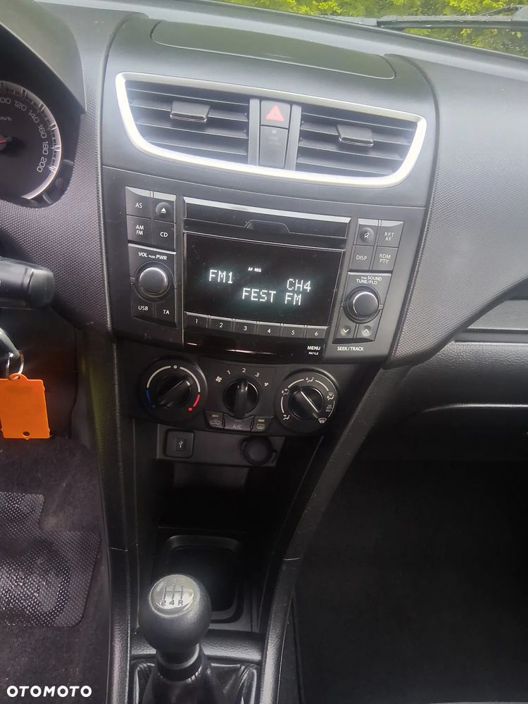 Suzuki Swift - 21