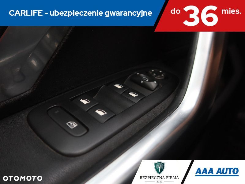 Peugeot 2008 - 19