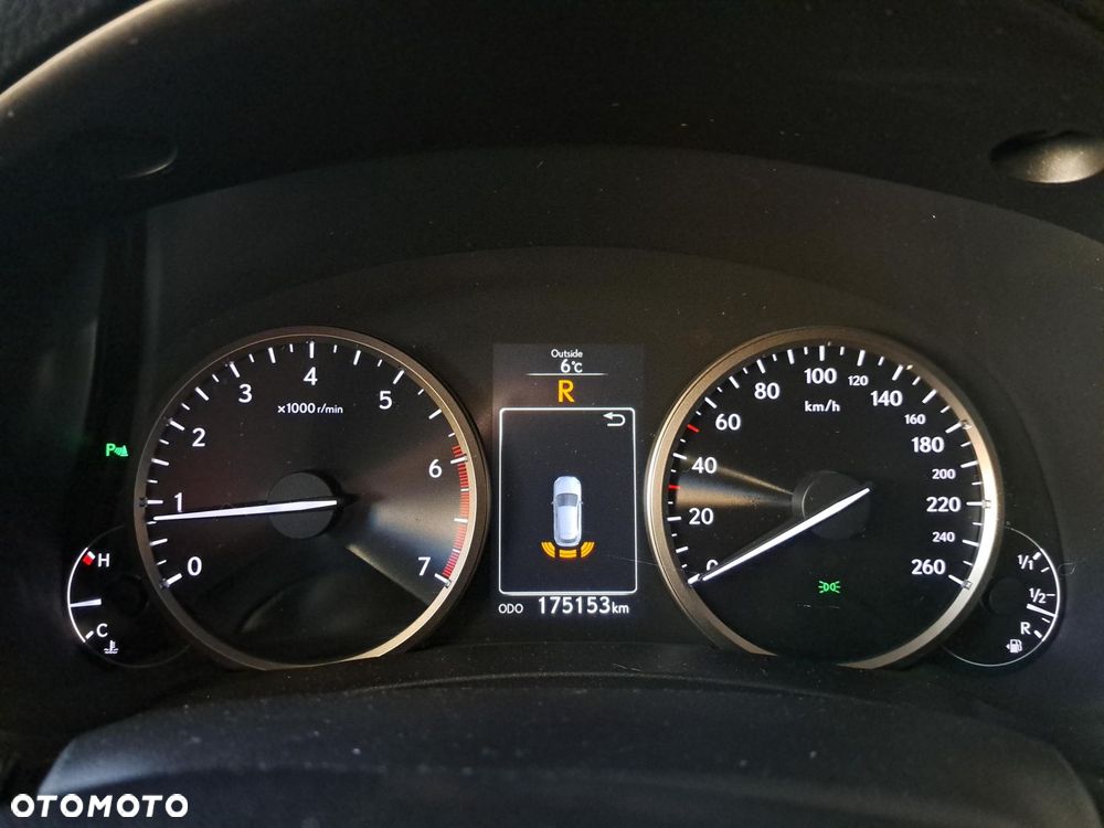 Lexus NX 200t Comfort AWD - 24