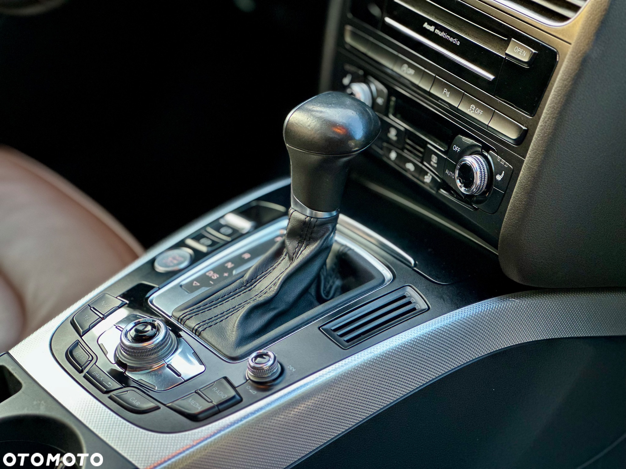 Audi A4 3.0 TDI Quattro S tronic - 17