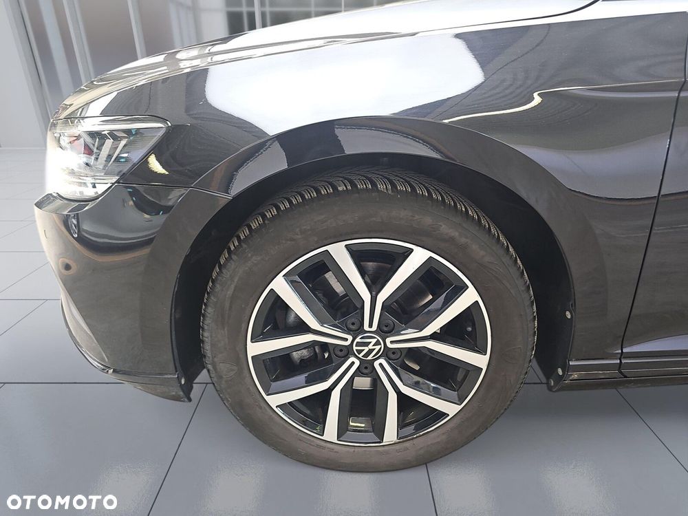 Volkswagen Passat Variant 1.5 TSI EVO Business DSG - 35