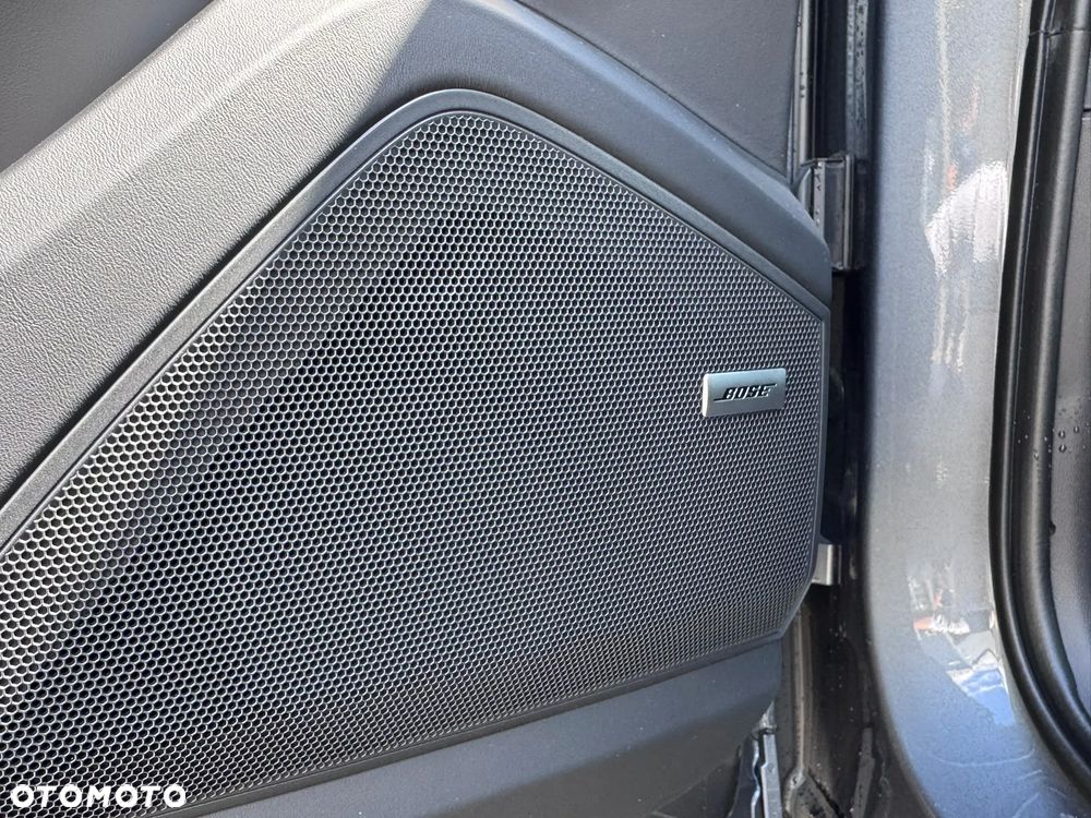 Porsche Cayenne S E-Hybrid PHEV Black Edition - 25