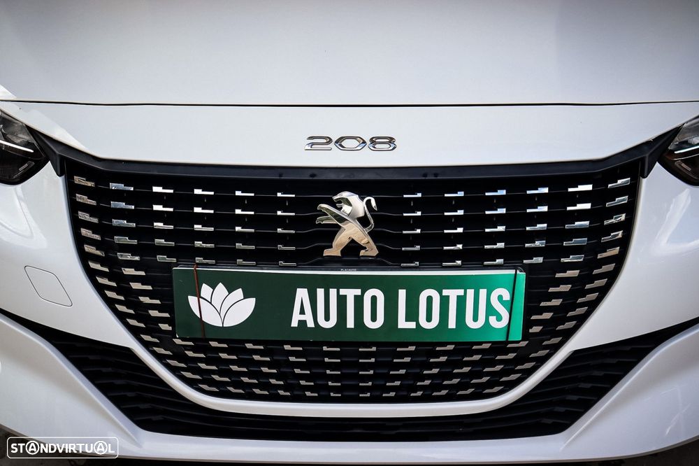 Peugeot 208 1.2 PureTech Allure - 8